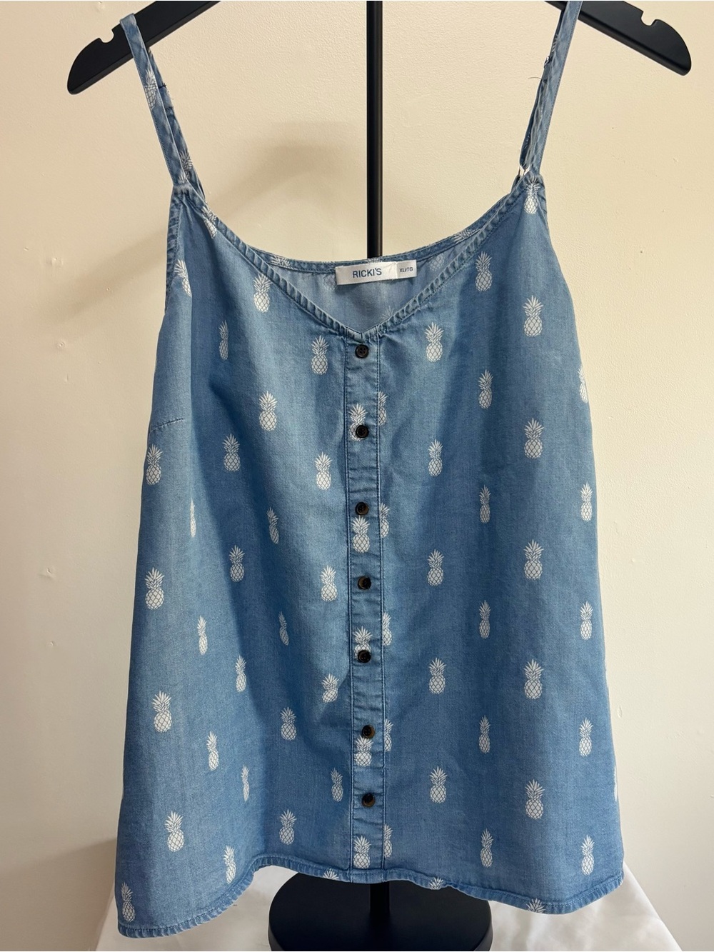Ricki's Light Blue Denim-Look Pineapple Print Tank XL